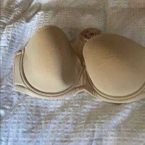 Delimitation Strapless Bra 38DD Nude Nwts